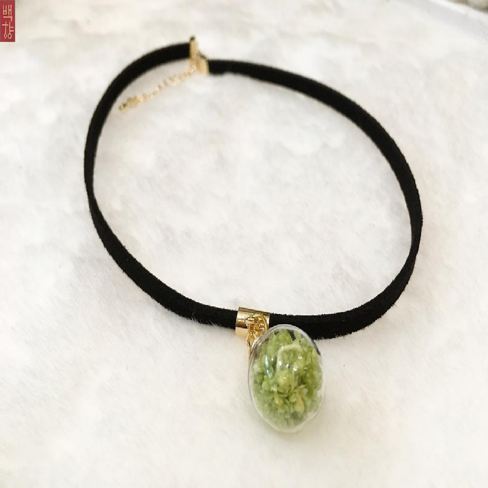 G-Blossom Preserved Flower Crispam Choker Necklace green