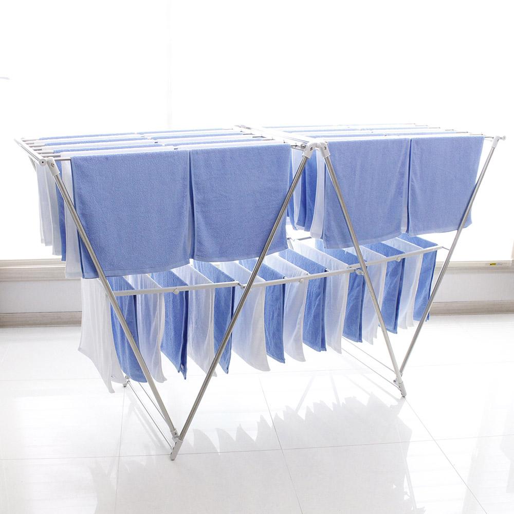 CLOTHES DRYING RACK