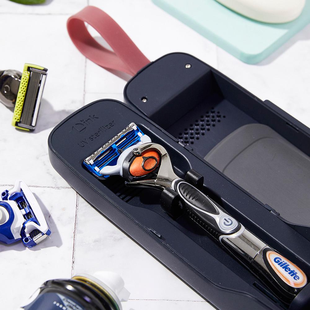 LINK Portable Razor Case UV-C LED Sterilizer & Cleaning Pad