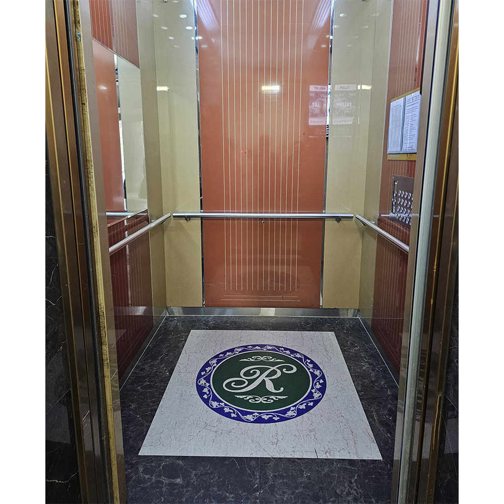 PVC ACTUAL MOSAIC TILE:Commercial Mosaic